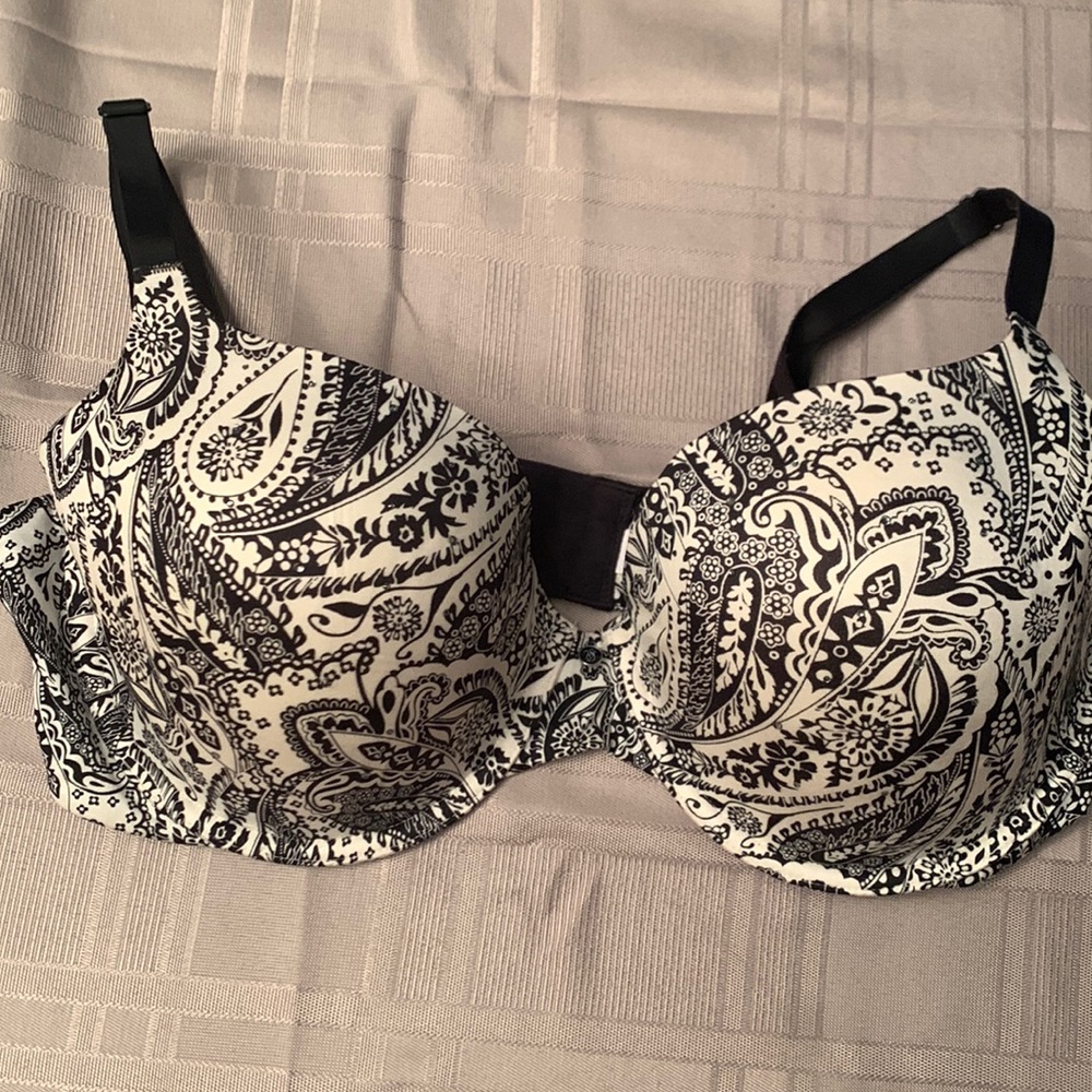 Victoria’s Secret bra